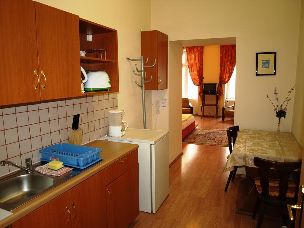 Liechtenstein Ii Aparthotel 2*