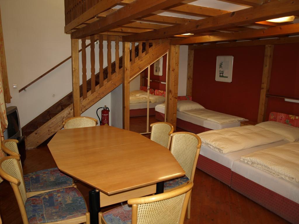 Liechtenstein Ii Aparthotel 2*