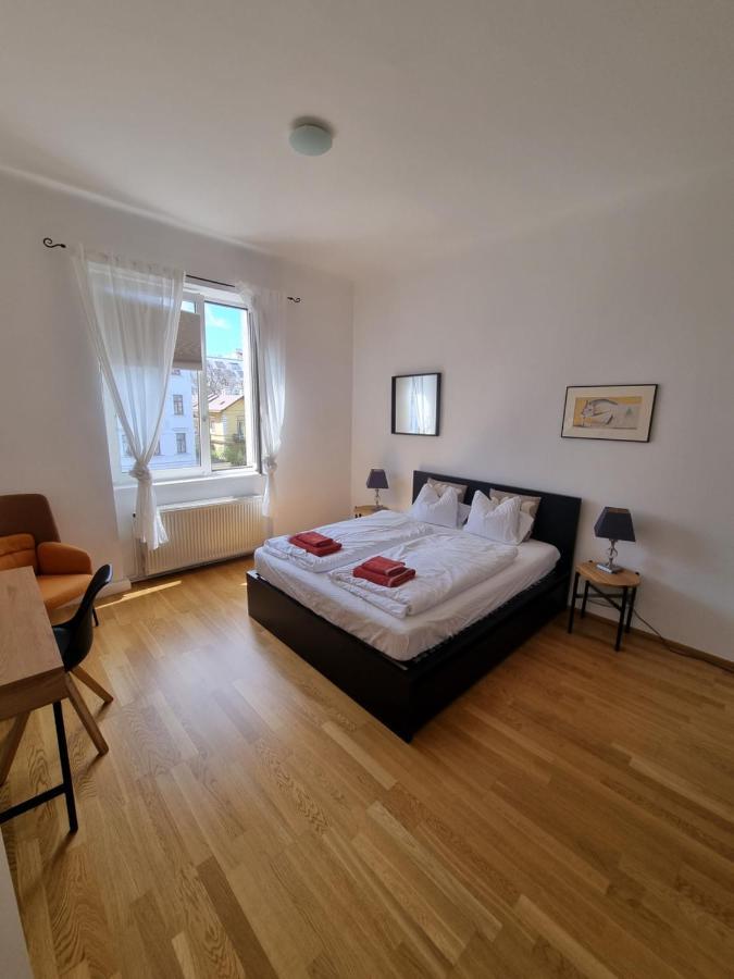 Apartment Experience