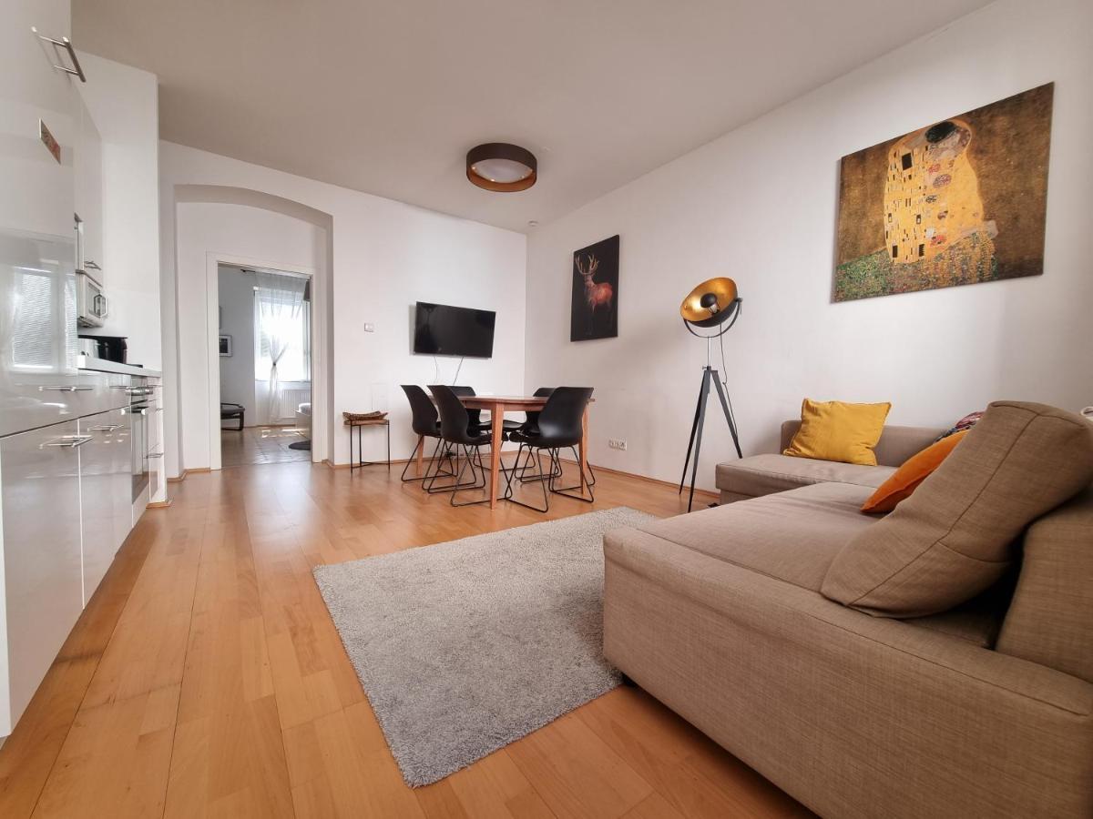 Experience Apartment
