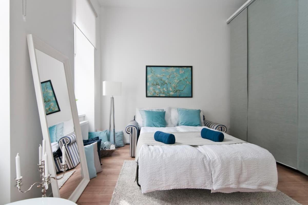 ⍟luxurious And Bright⍟ 5 Min Walk To City Center Apartment