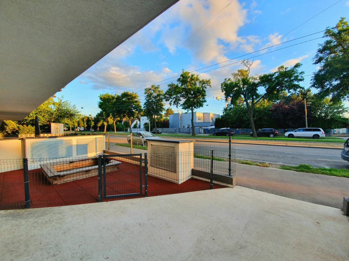 Near Lake Fully Furnished Beautiful *