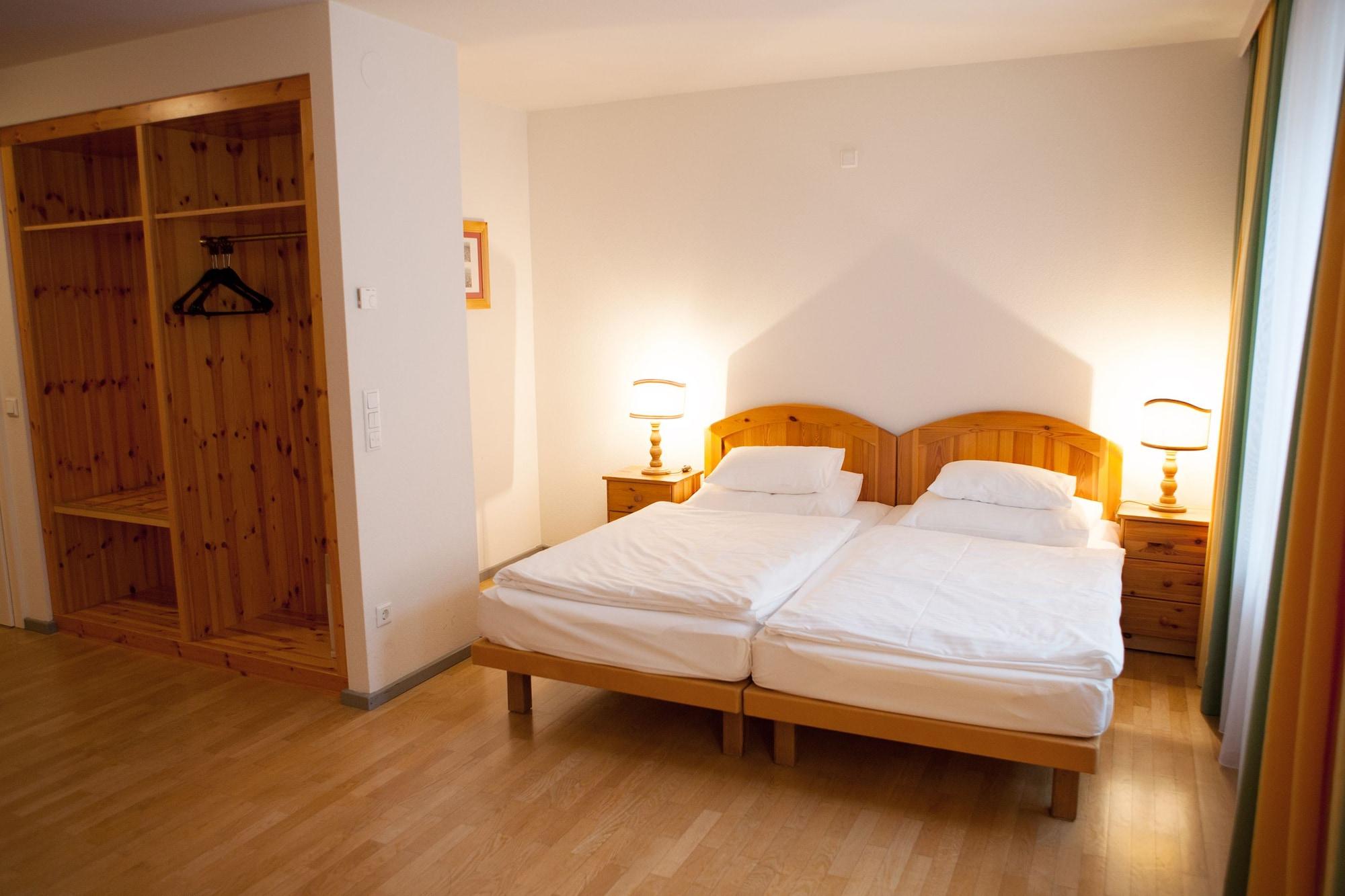 Caroline Hotel 3*