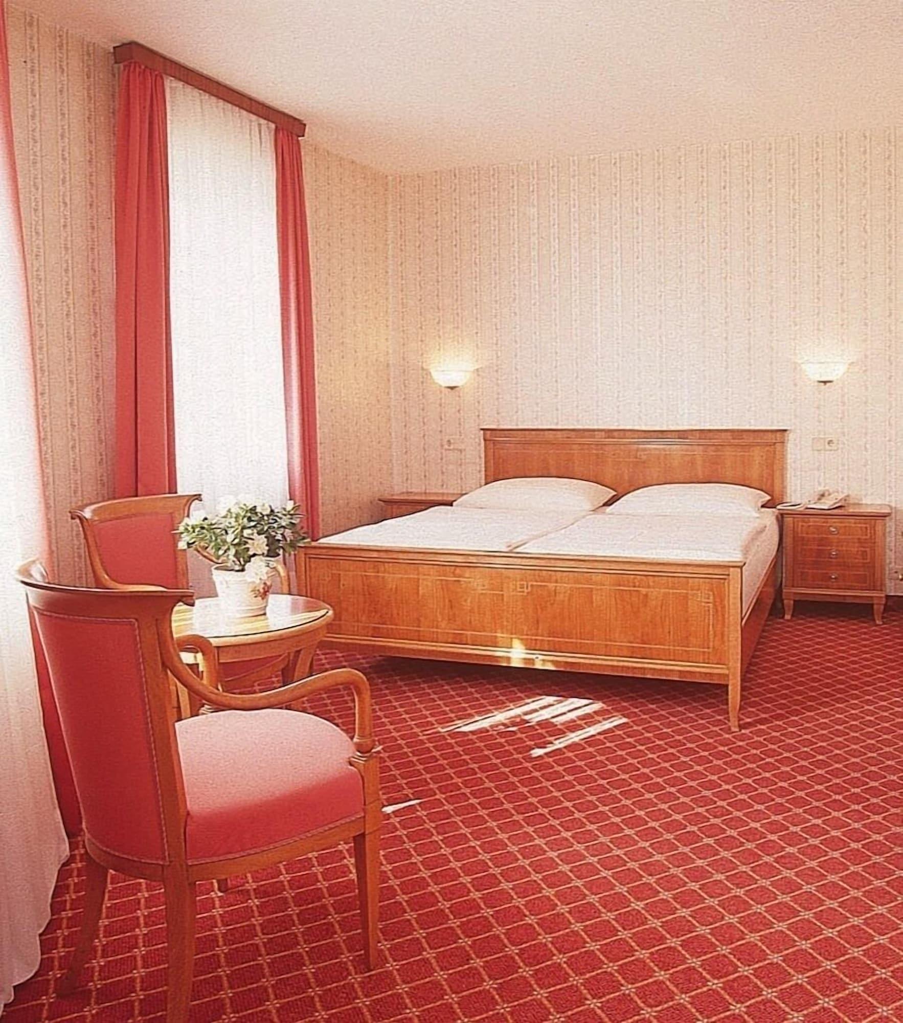 An Der Hotel
