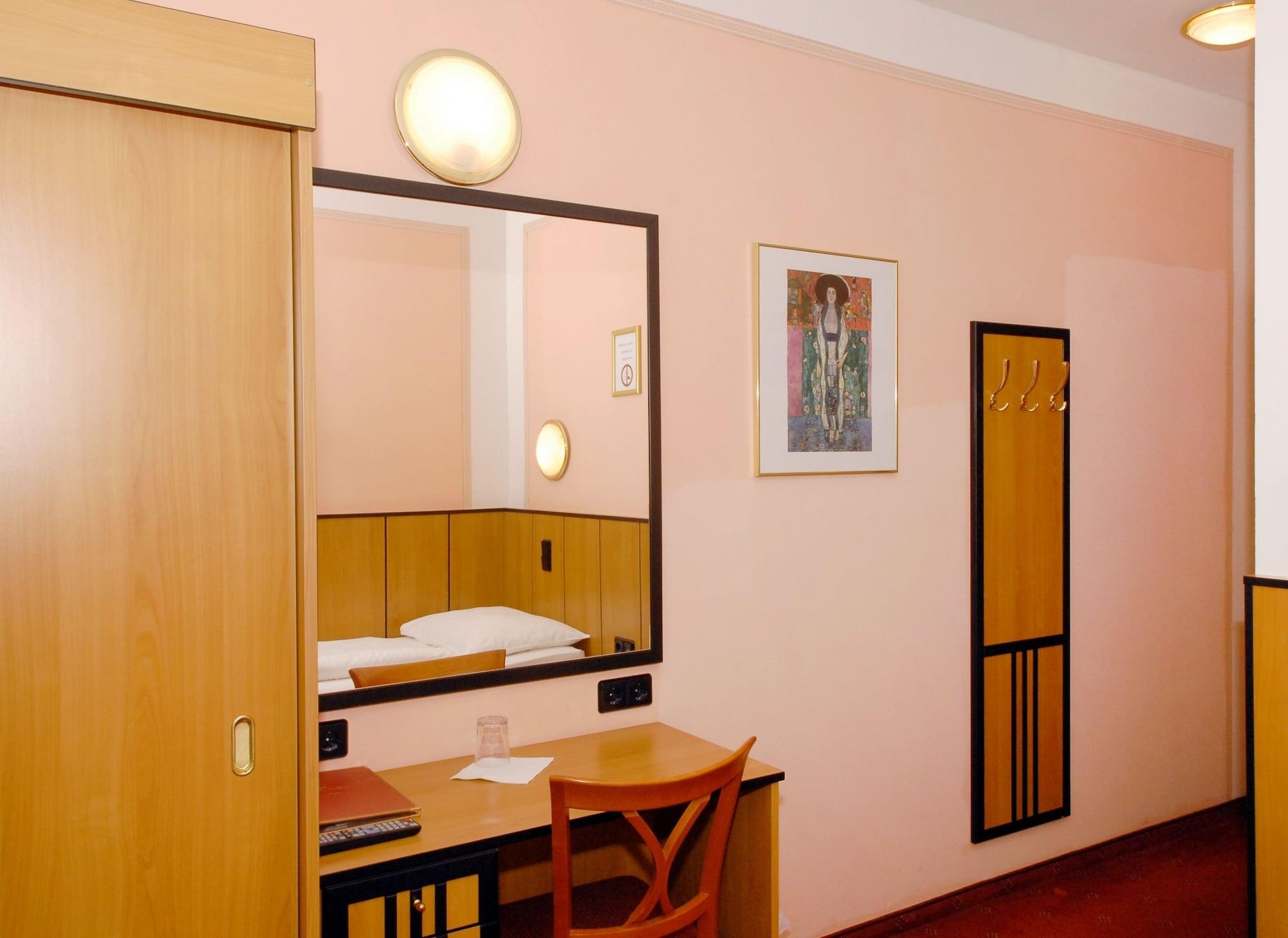 Garten- Und Kunsthotel Gabriel Hotel Vienna