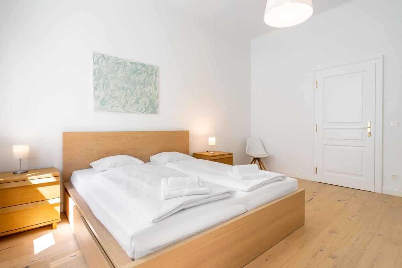 Cottageviertel - Stilvolles In Parknahe Apartment Vienna