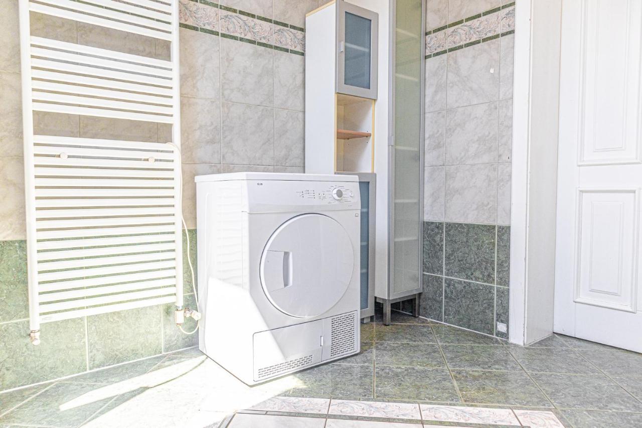 Exquisite Shared - Your Private In Beautiful Vienna