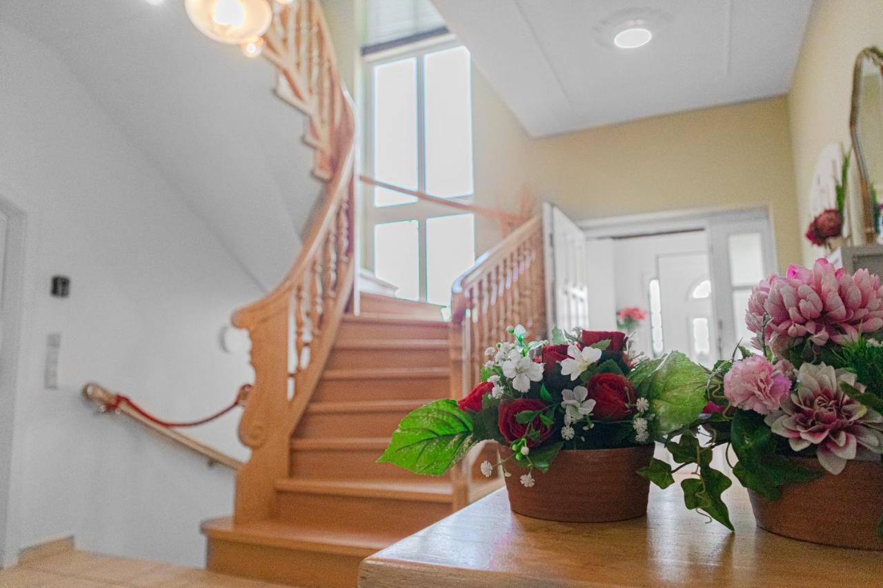 Exquisite Shared - Your Private In Beautiful