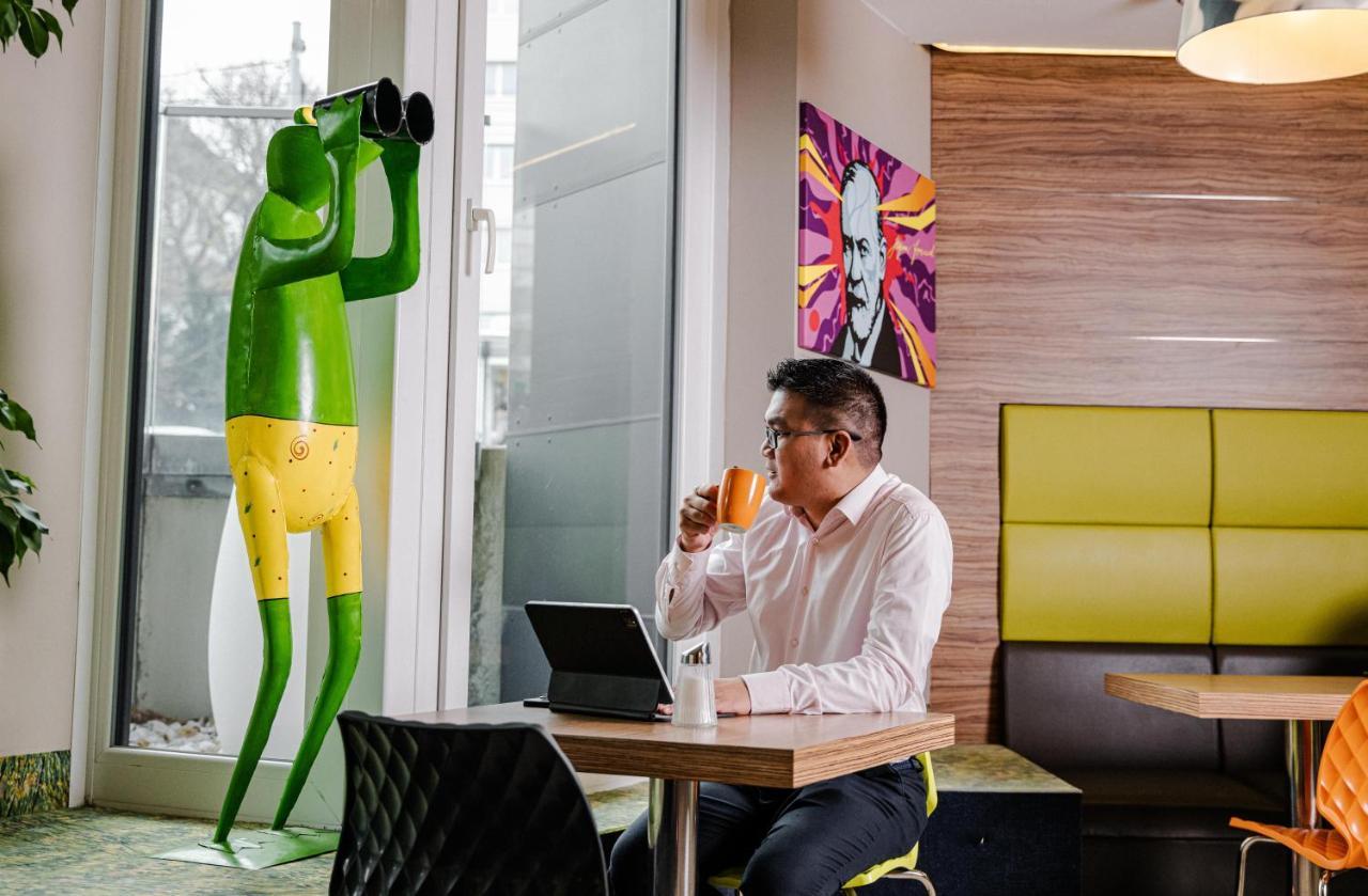 Ibis Styles 3*