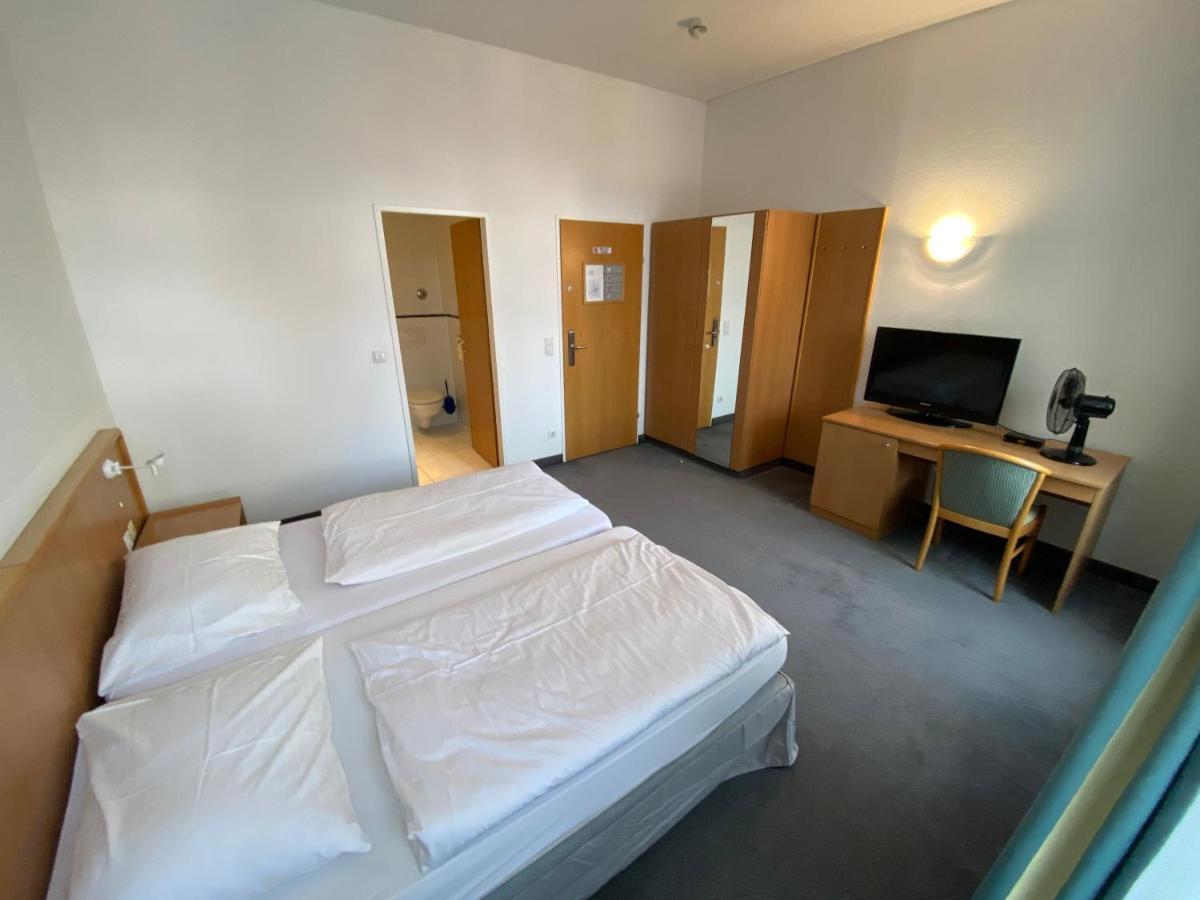 Kolbeck Hotel 2*