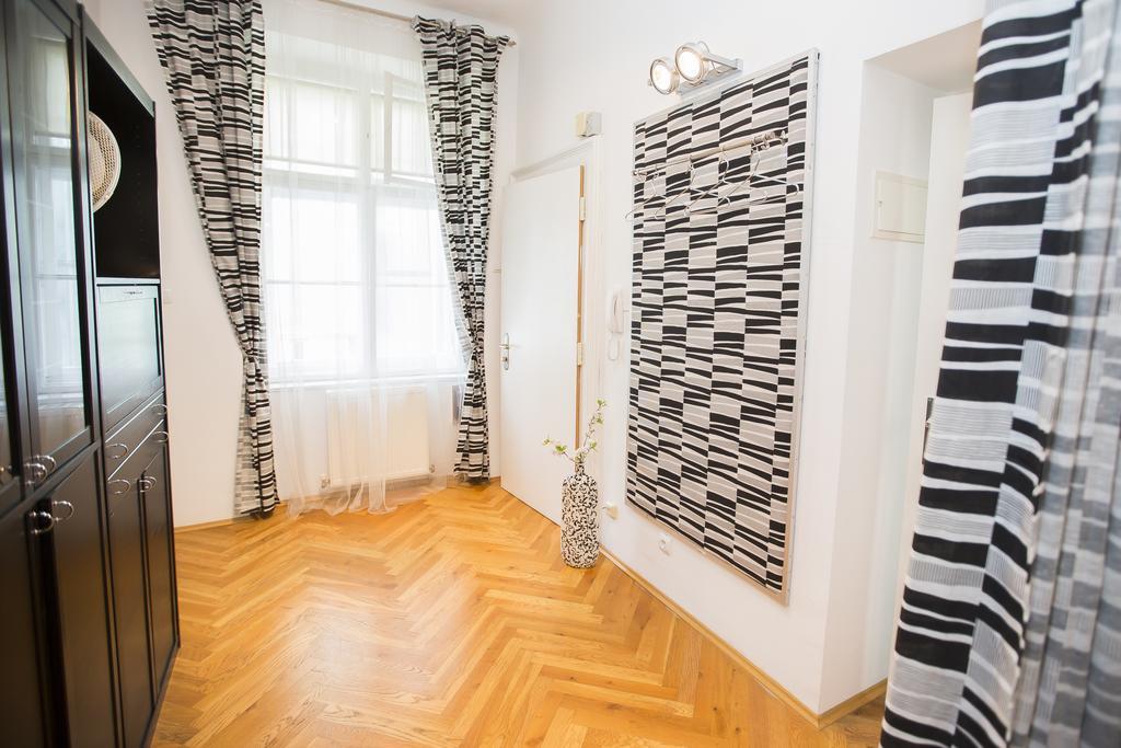 Carlton Apartamento Viena