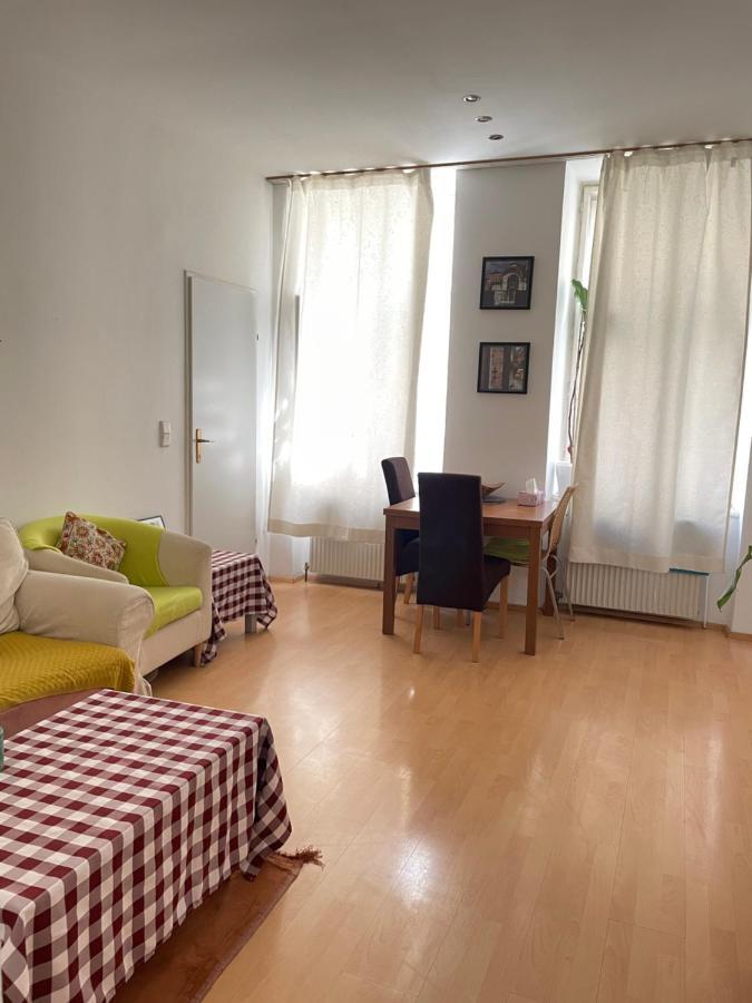 Homestay City And Vienna