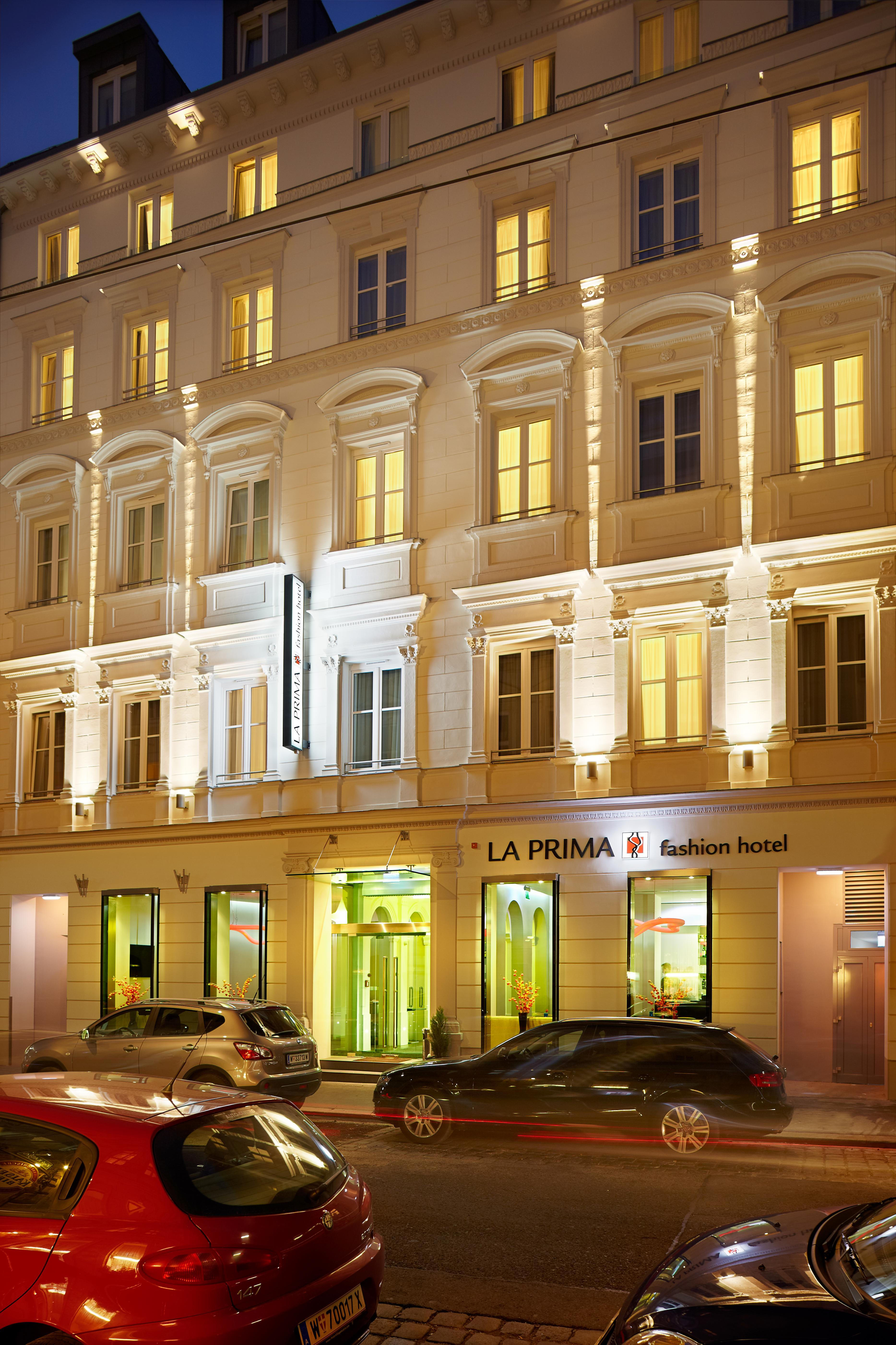 Fortyplusone - Newly Renovated! Hotel