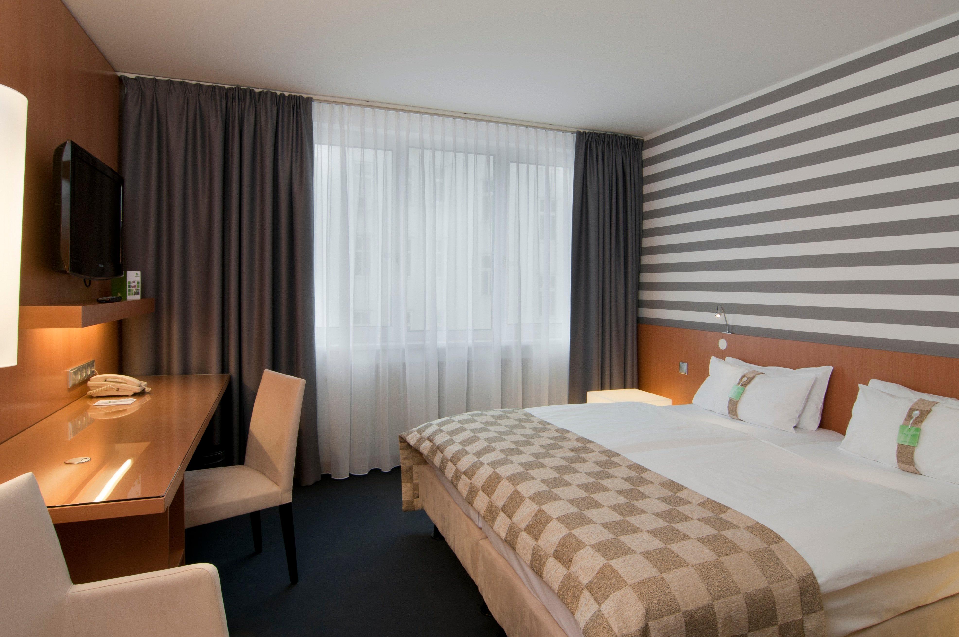By Ihg Hotel Viena