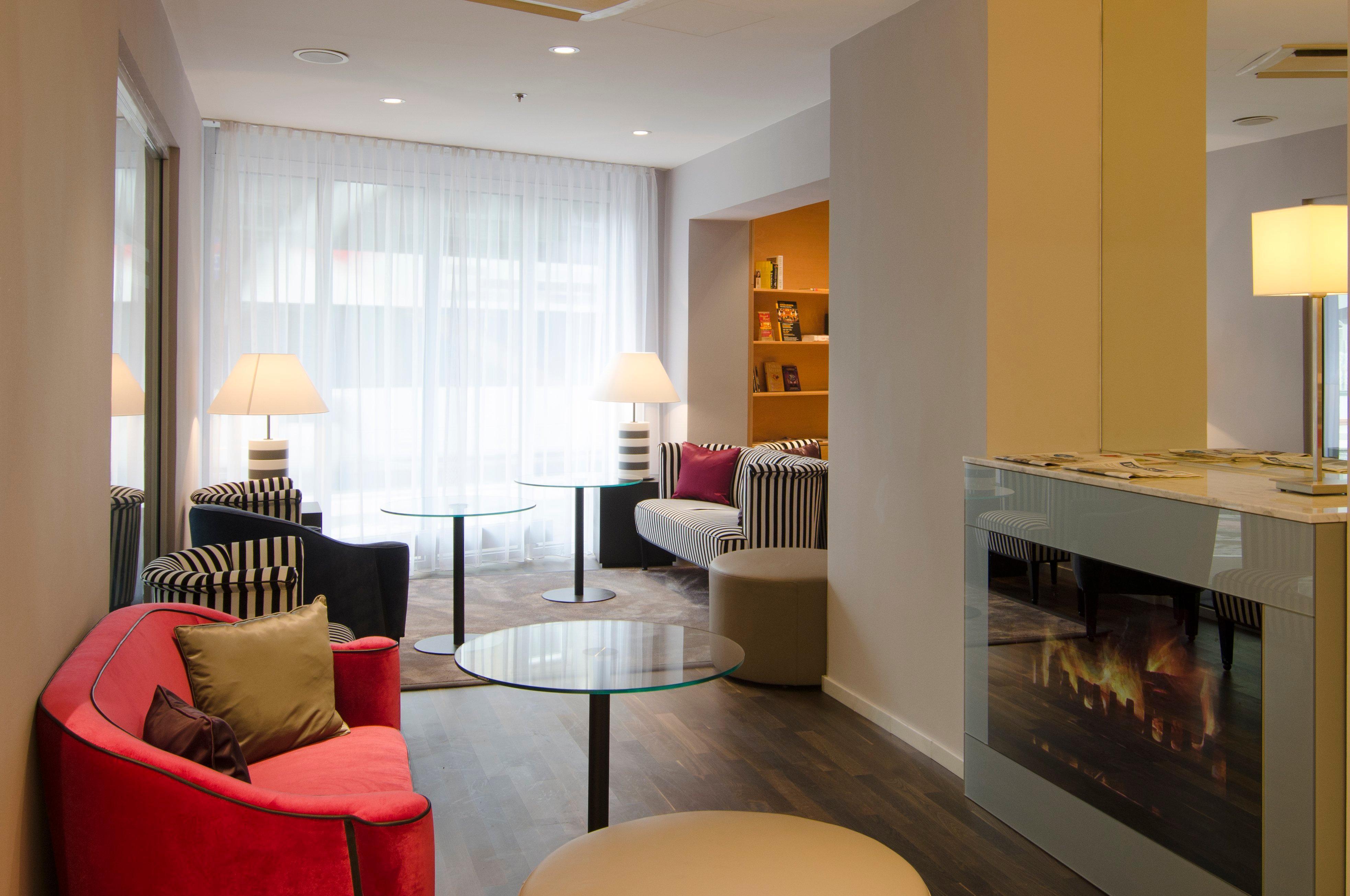 By Ihg 4*