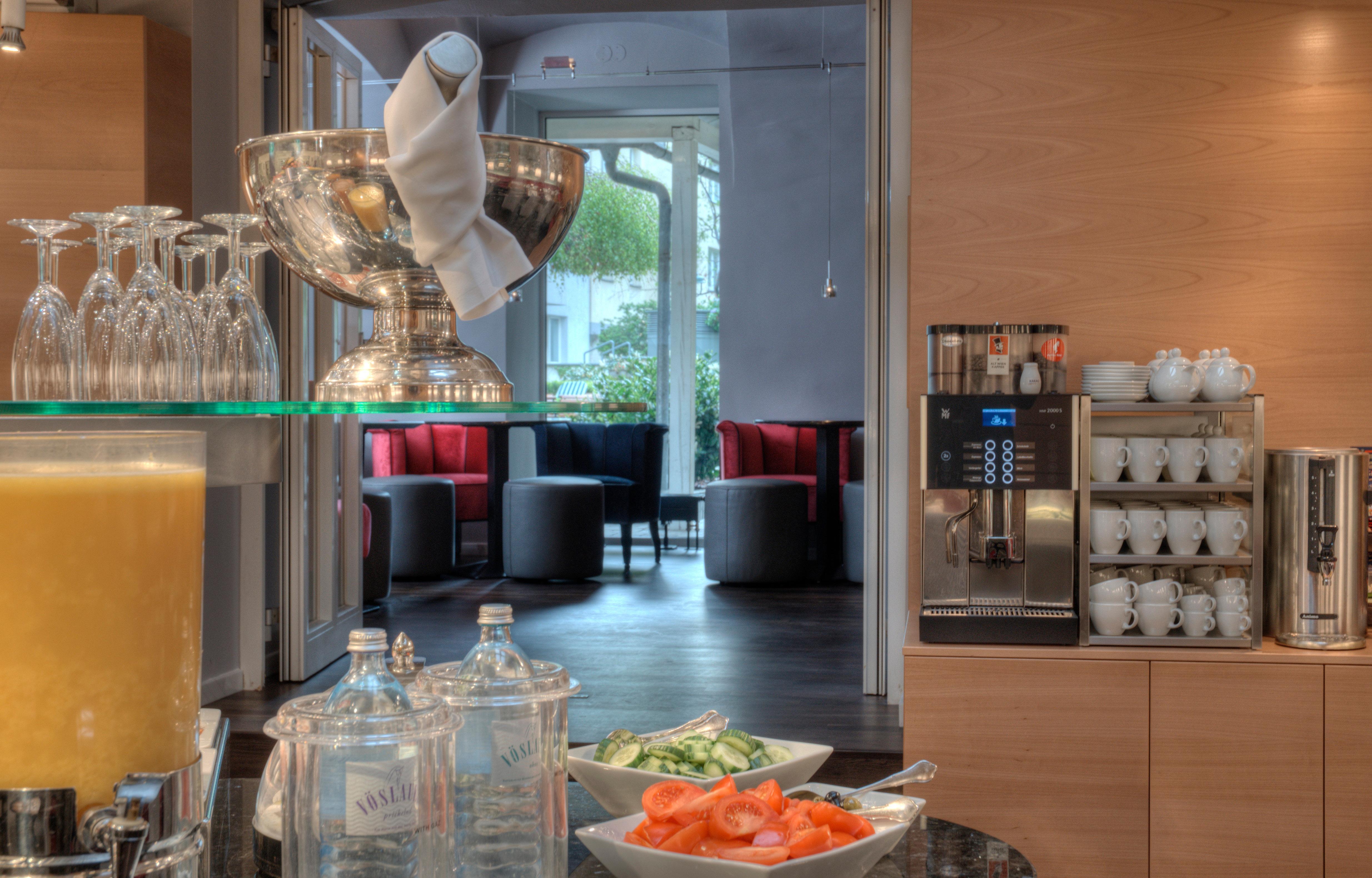 By Ihg 4*