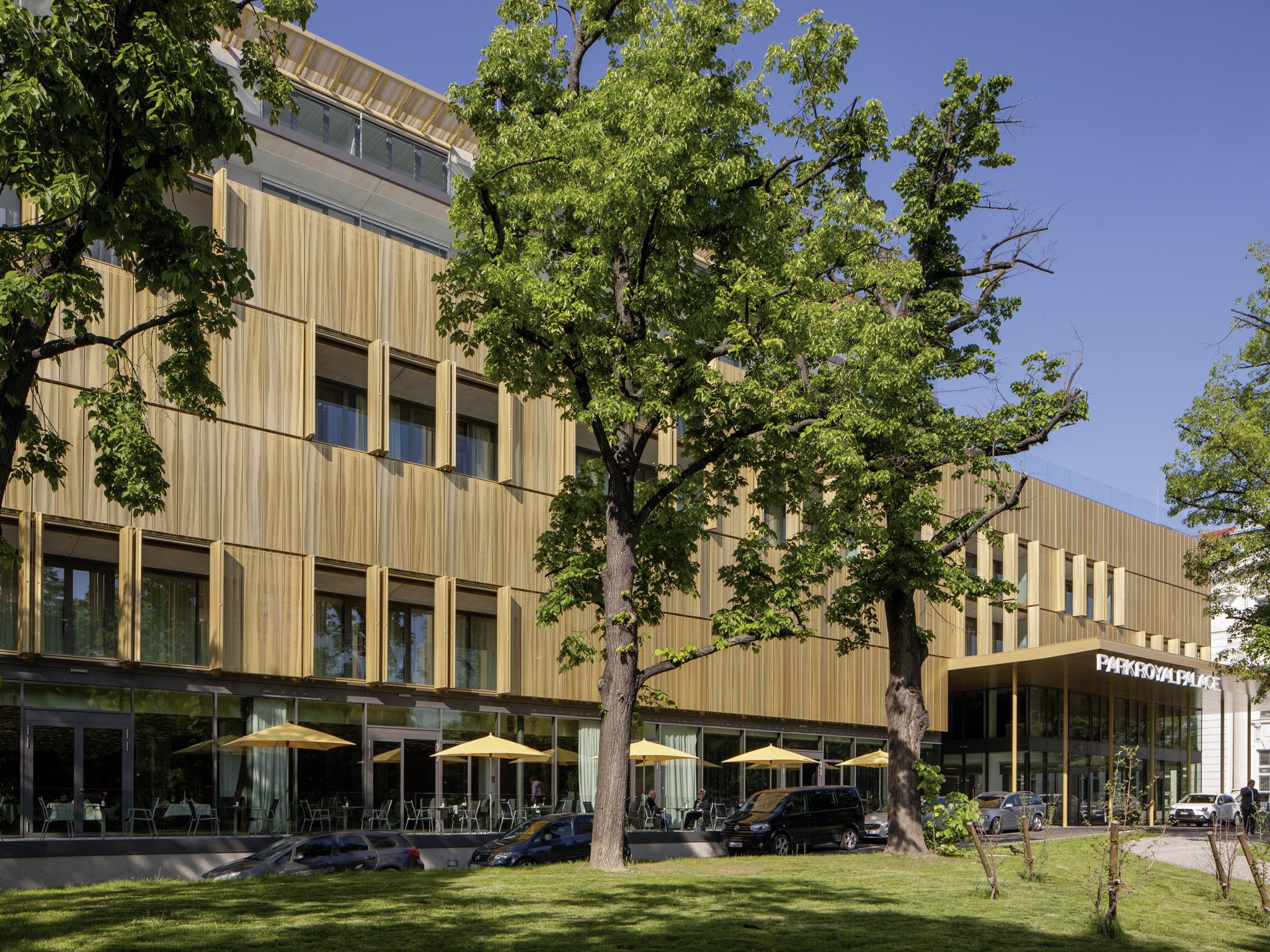 Hotel Doubletree By Hilton Schonbrunn 4*