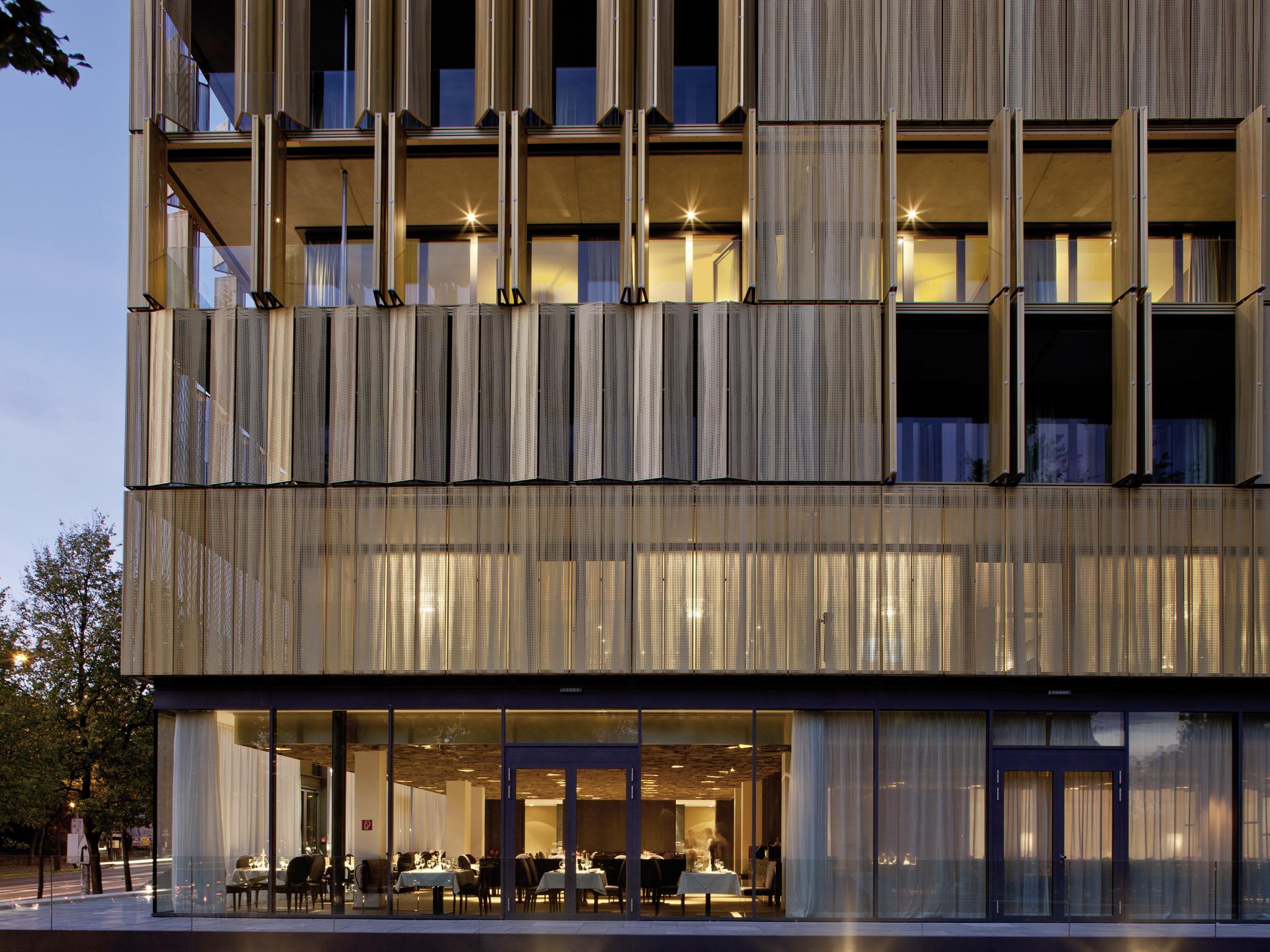 Doubletree By Hilton Schonbrunn 4*