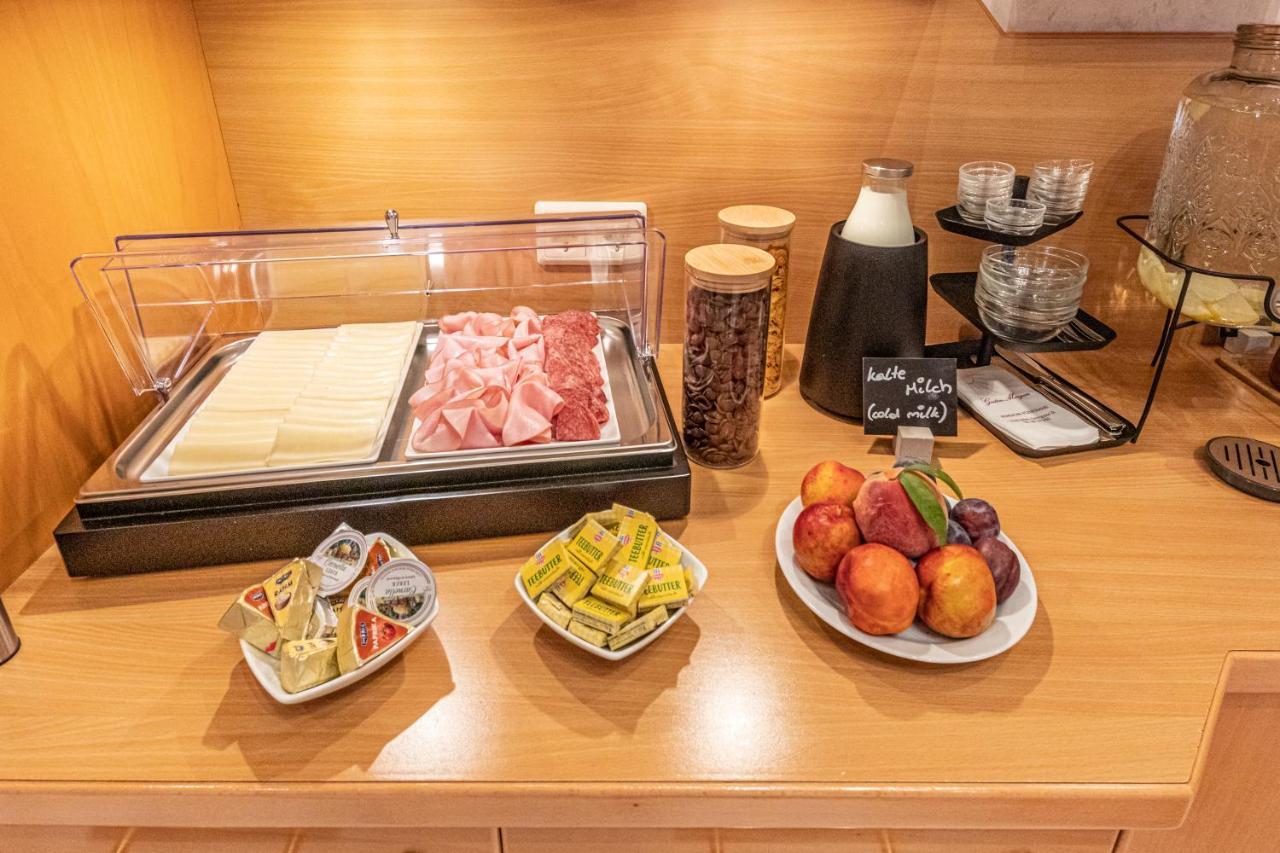 Hotel-pension Fuenfhaus Affittacamere