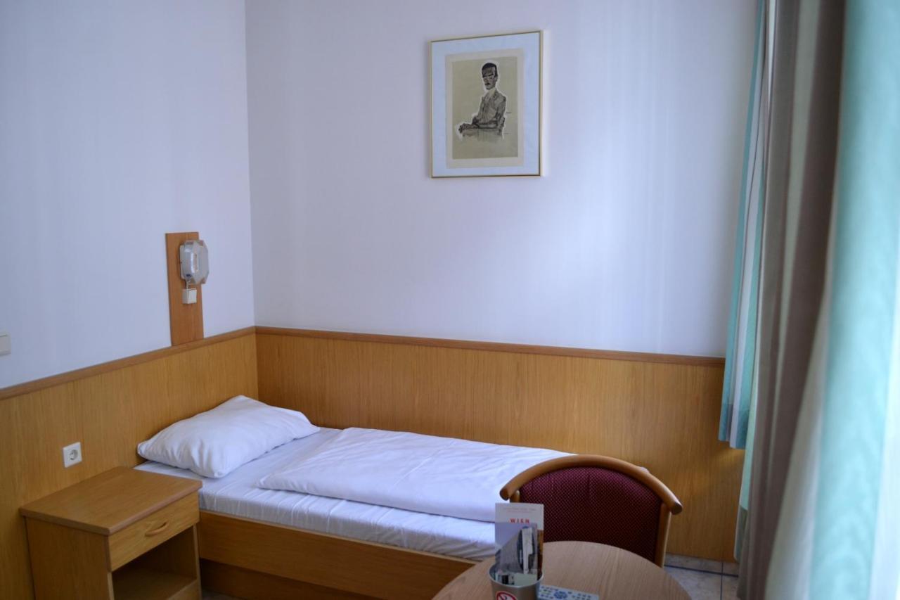 Hotel-pension Fuenfhaus 3* Vienna