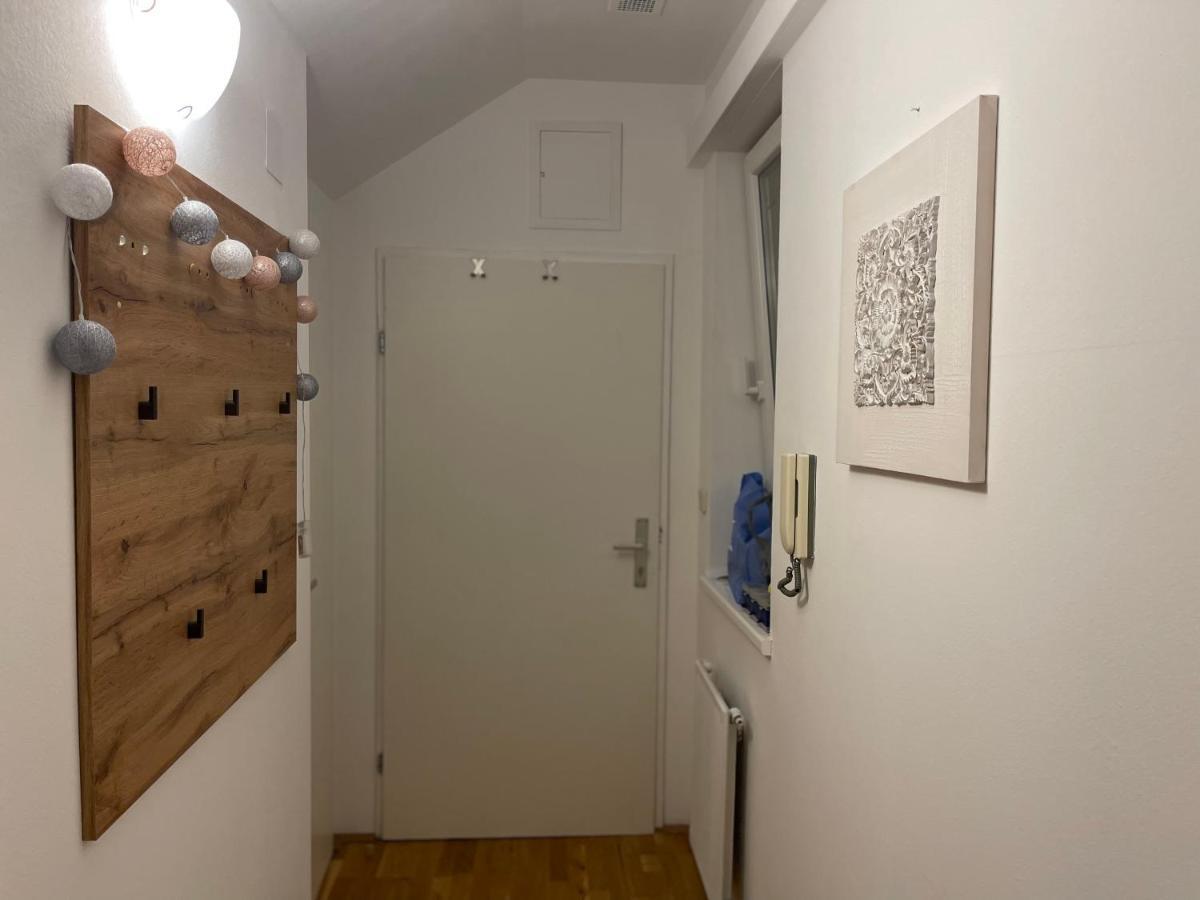 Ruhiges Dachgeschoß Cityapartment Im Zentrum Wiens Wien