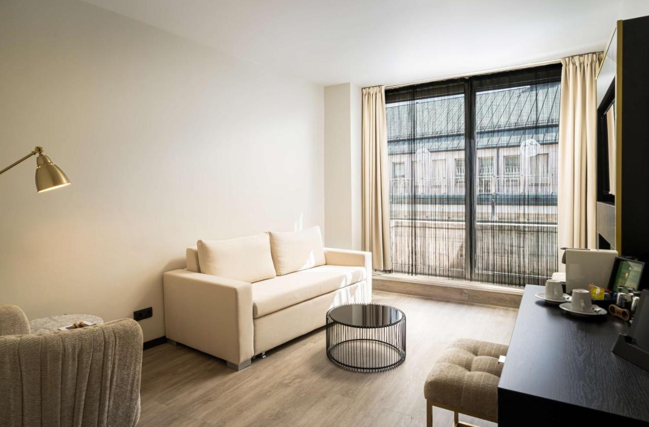 Elaya Center 4*