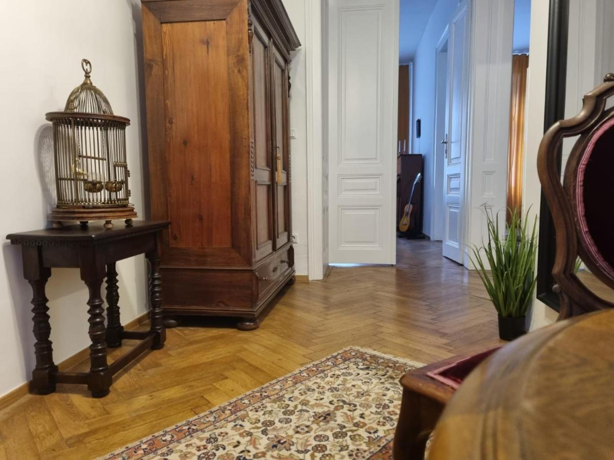 Apartment Art Nouveau