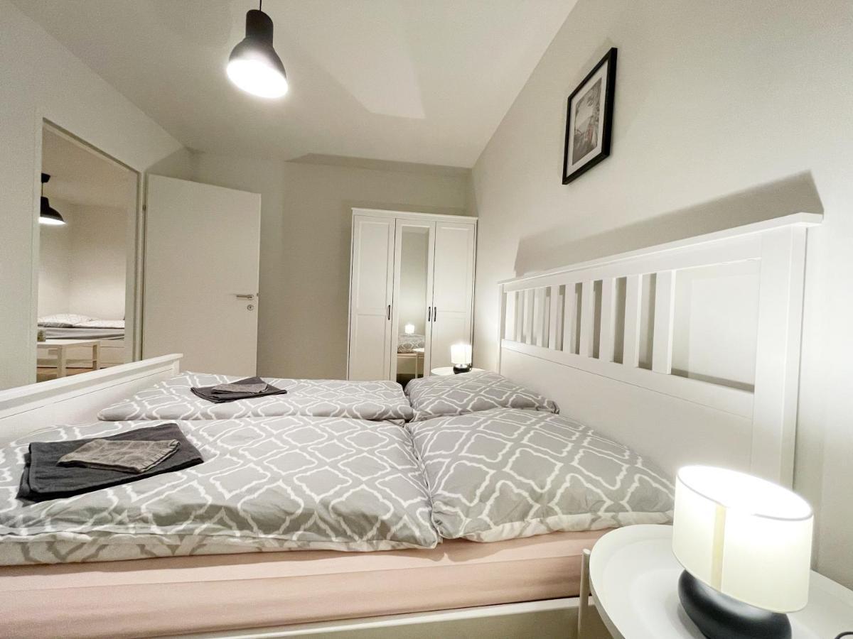 Apartment Muzeta11 - Modern Town With Balcony *
