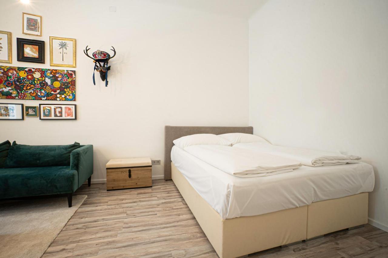 Apartment Schloss View Apartment: Designer First-floor Retreat *