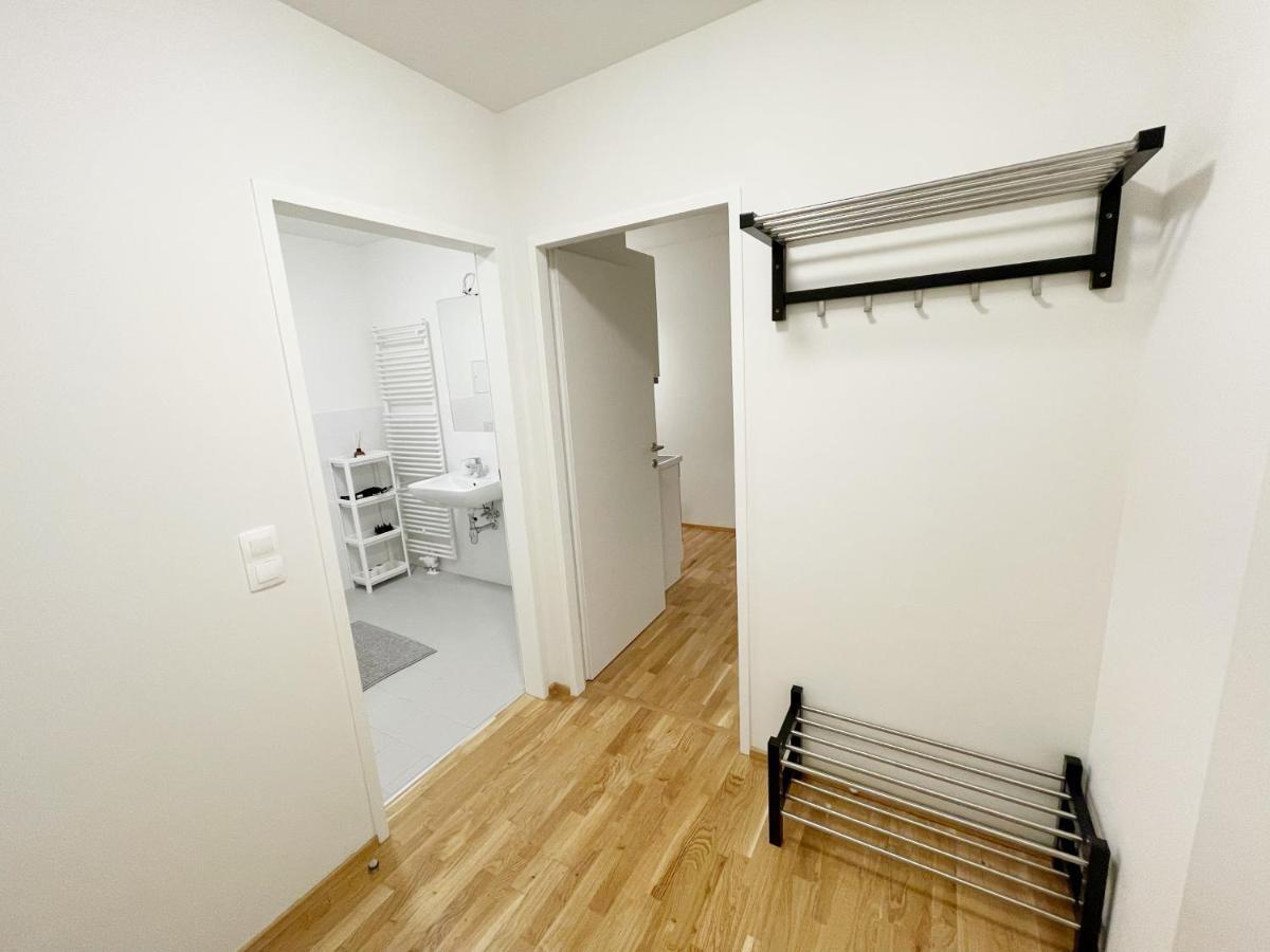 Muzeta11 - Modern Town With Balcony Apartment Vienna