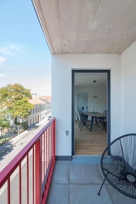 Gruene Und Zentrale Ruhelage Im Neubau Mit Balkon Appartamento *