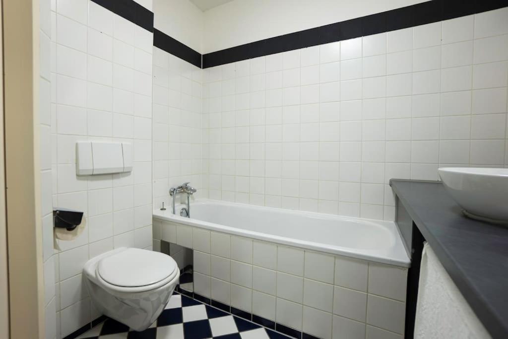 Apartment Stylish 2 Floor Penthouse • 15 Min To Center