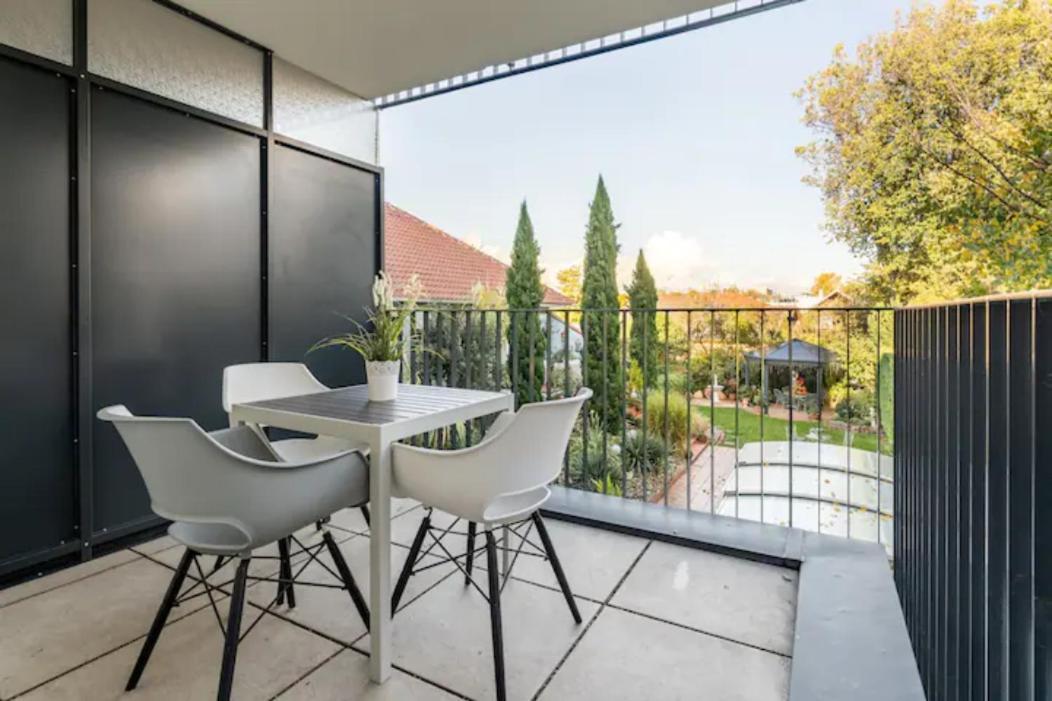 Near Lake Fully Furnished Beautiful