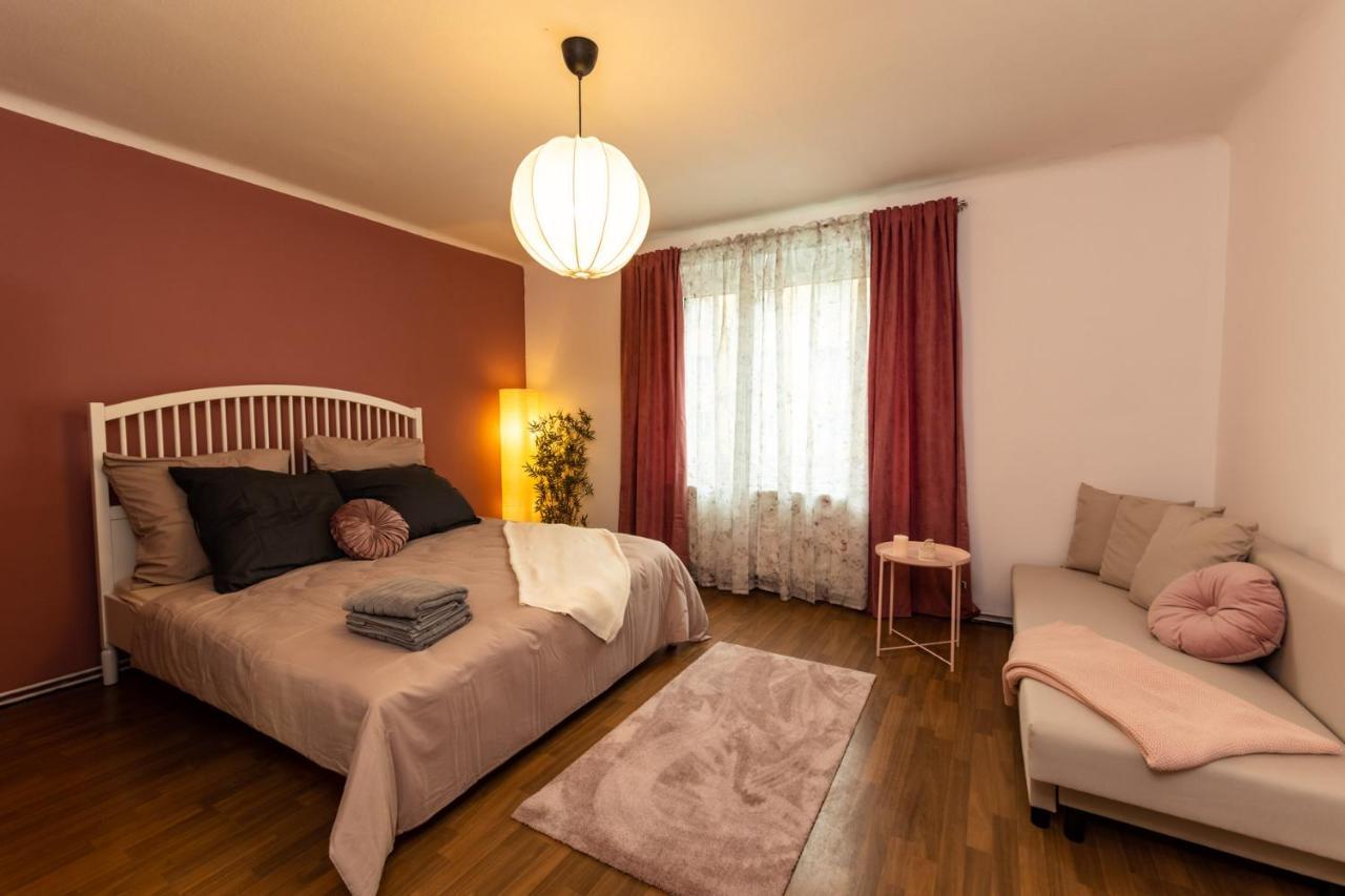 Cosy In Great Location Vienna