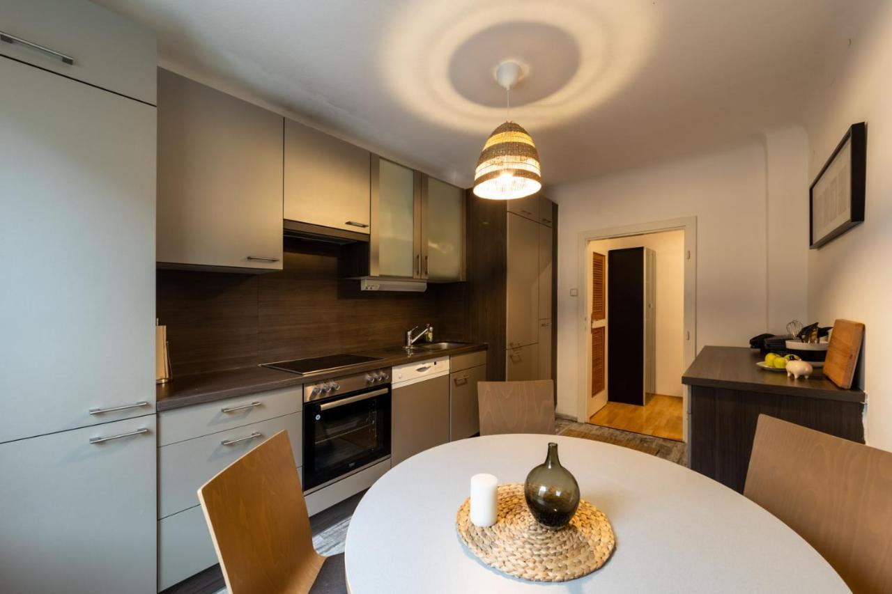 Cosy In Great Location Apartment *