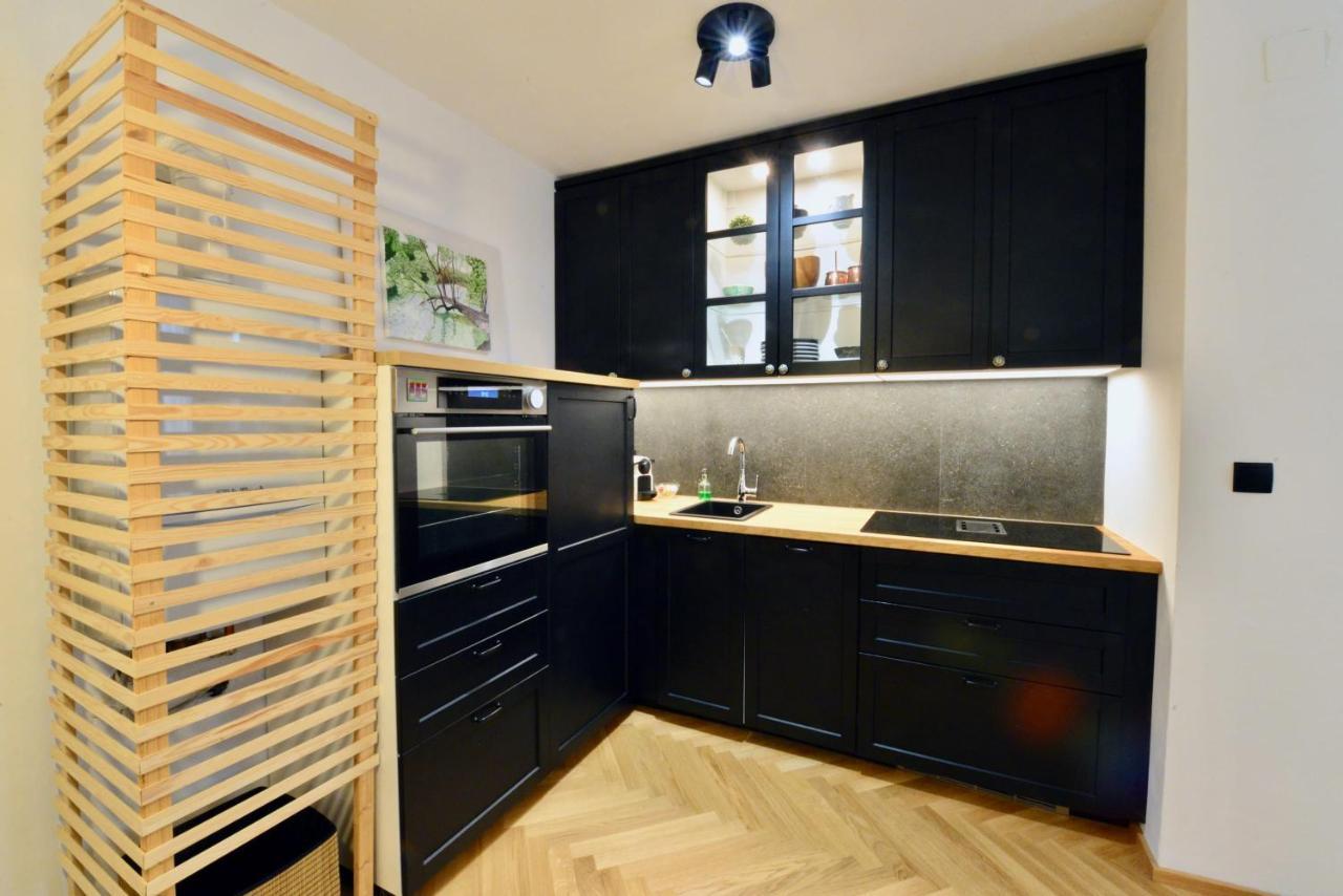 Modern Flat With Parking Space Apartment *
