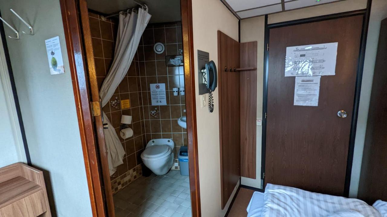 Ms Diana - Cruises Botel