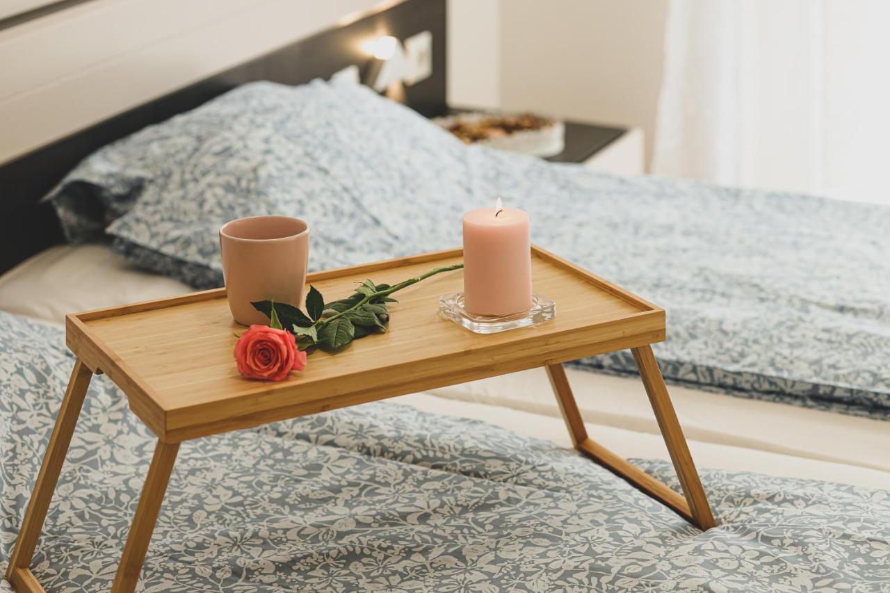 Carin Deluxe I *