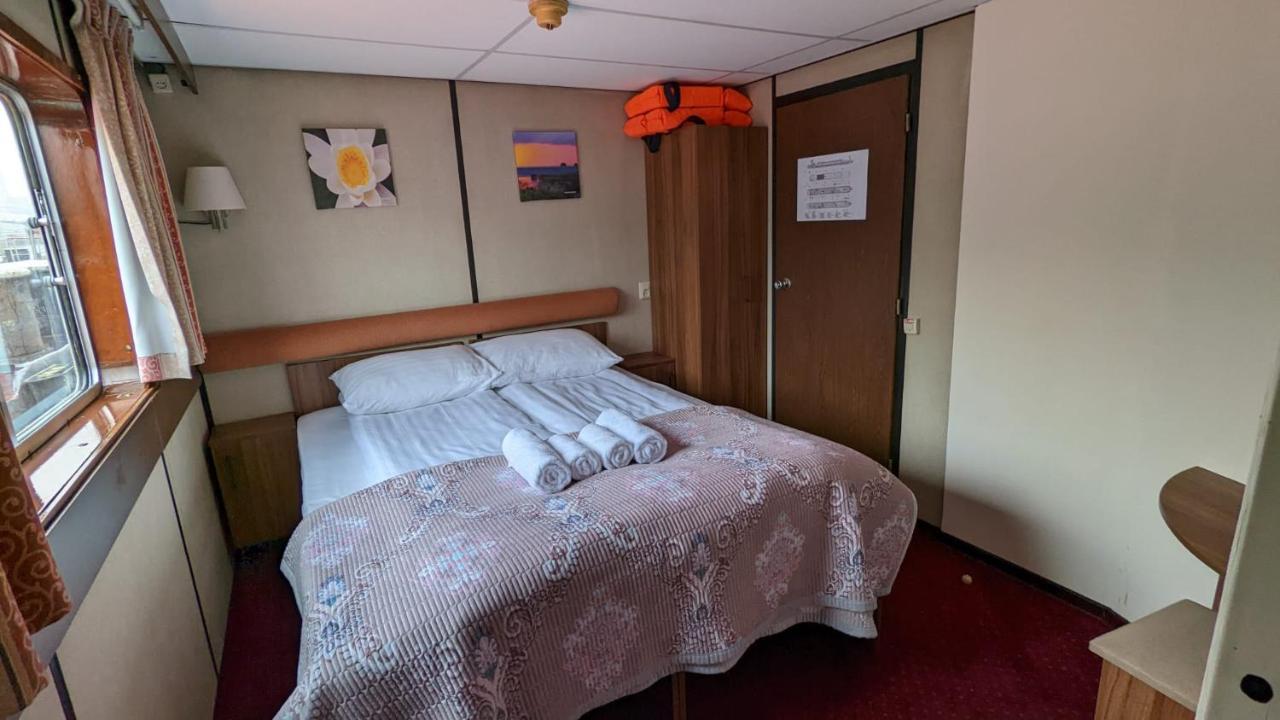 Ms Diana - Cruises Botel *