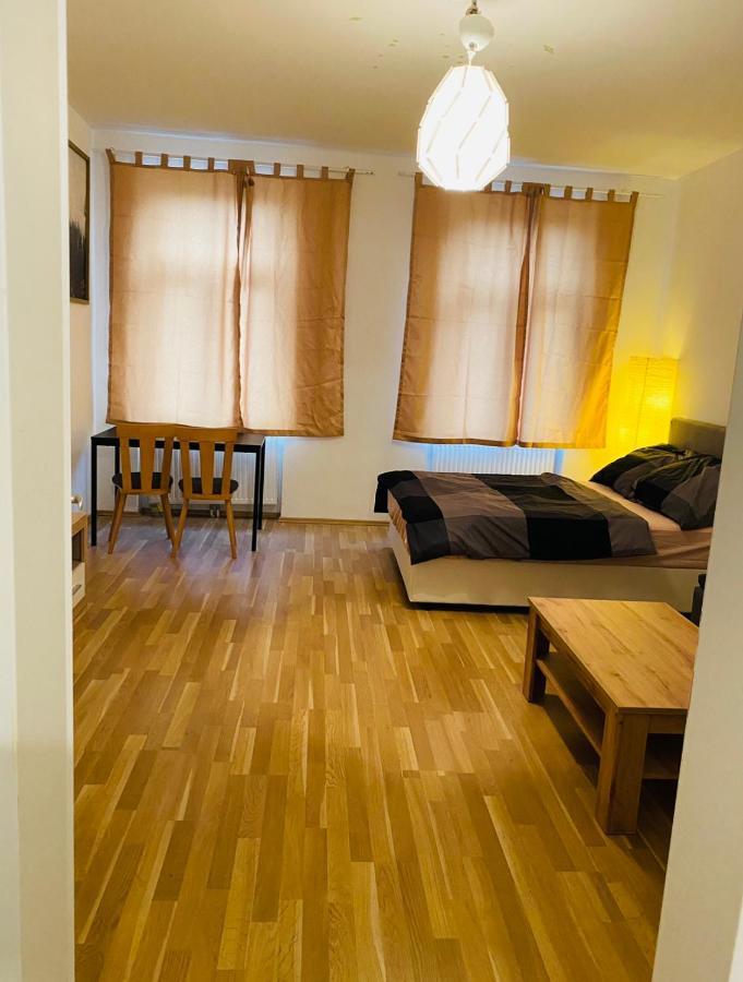 Apartment Hollergasse 22 *