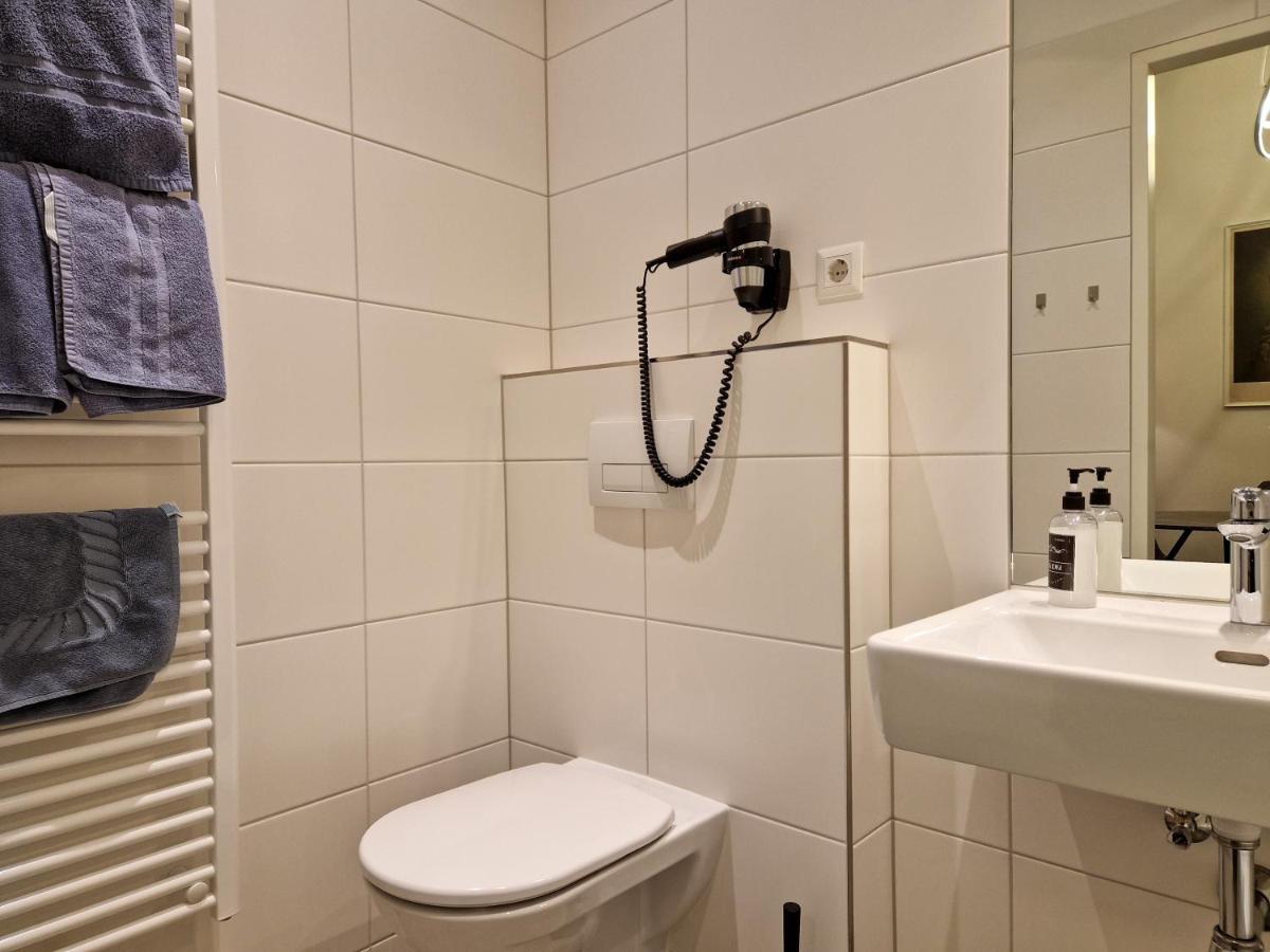 Mozart - Newly Renovated *