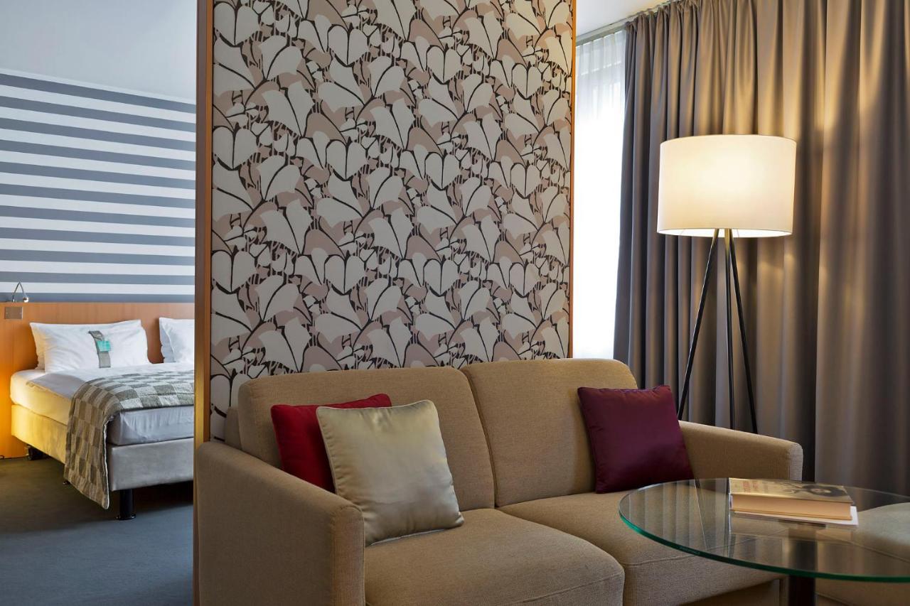 By Ihg Hotel