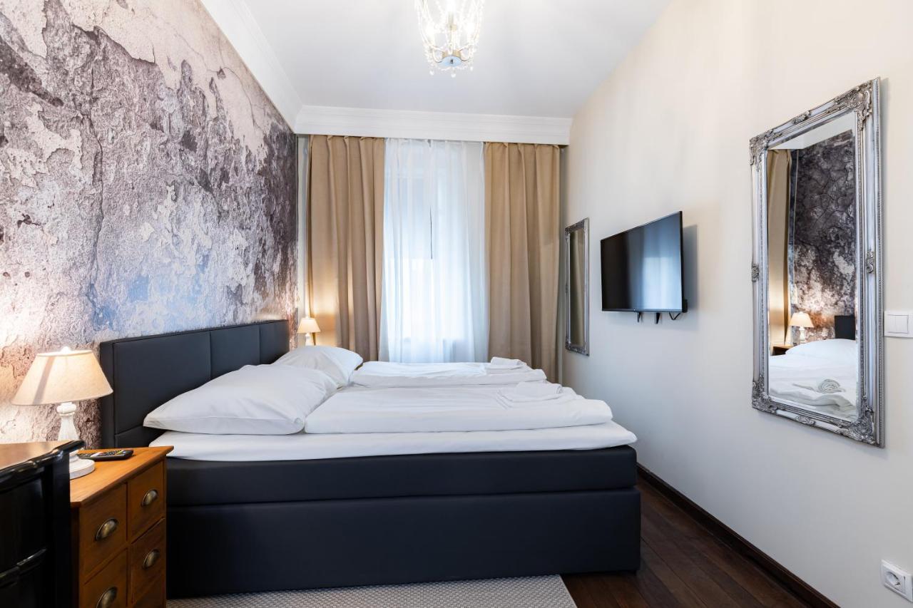 Luxury 2-bedroom 15 Min Away From Schonbrunn Castle Wien