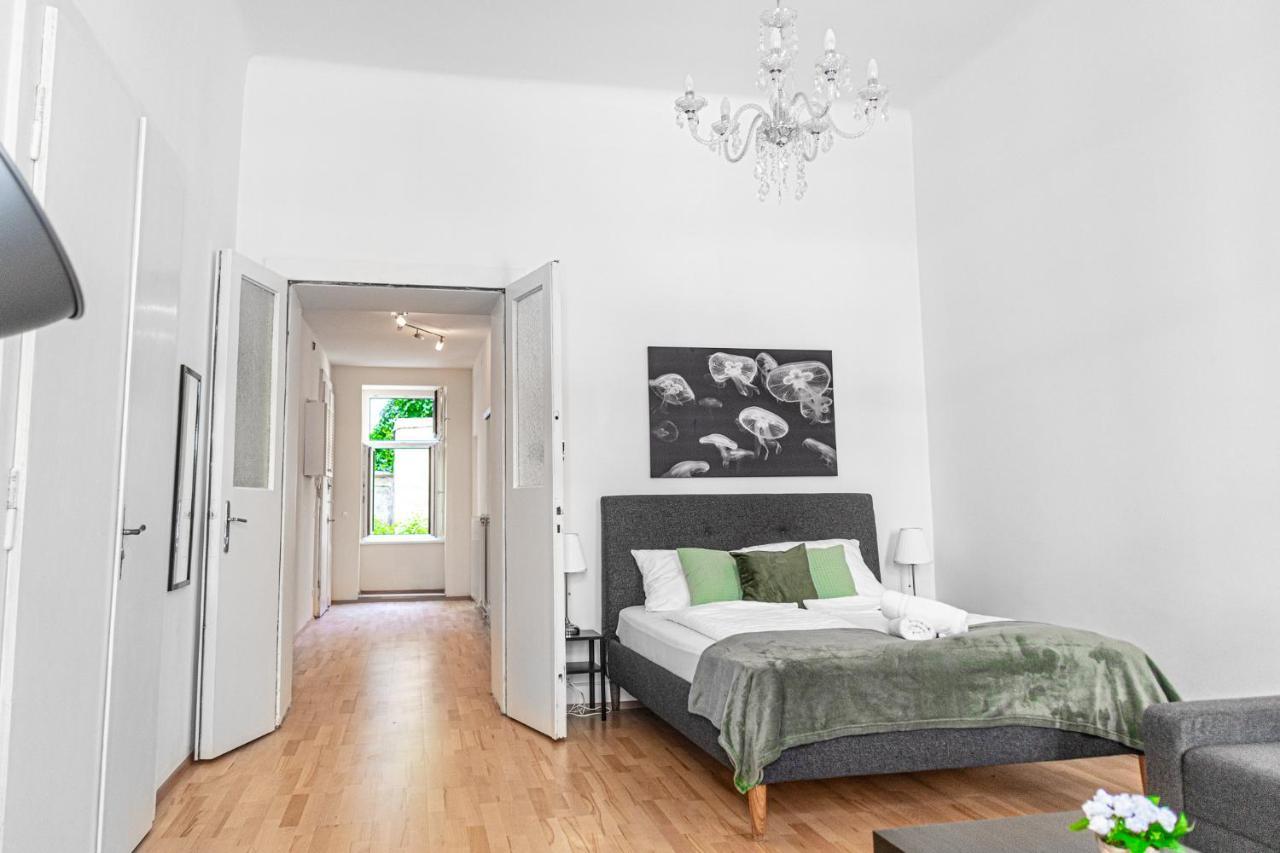 Modern 2br Apt. Perfect For Long And Short *
