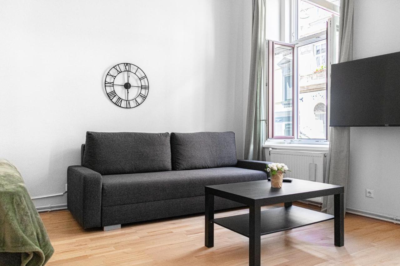 Modern 2br Apt. Perfect For Long And Short *