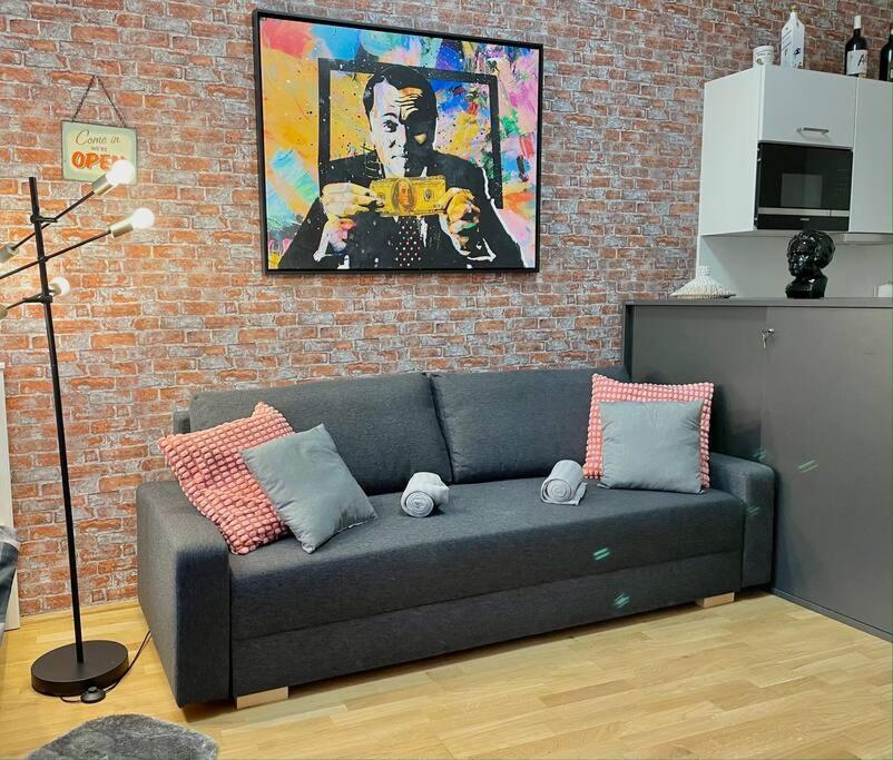 Premium With Terrace, A/c, Free Wifi And Netflix Apartamento Viena