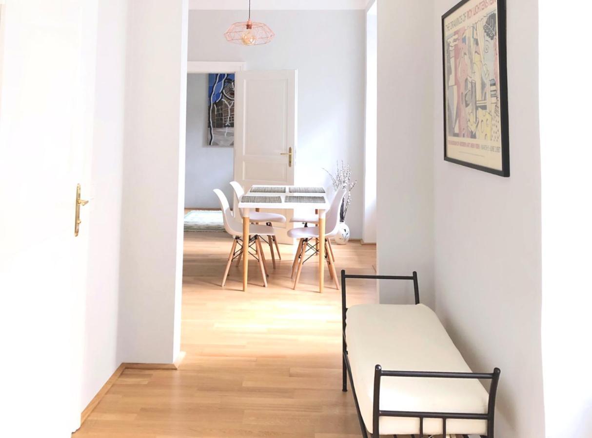 Classic, Modern&charming! 7min To Vienna's Center! * Wien