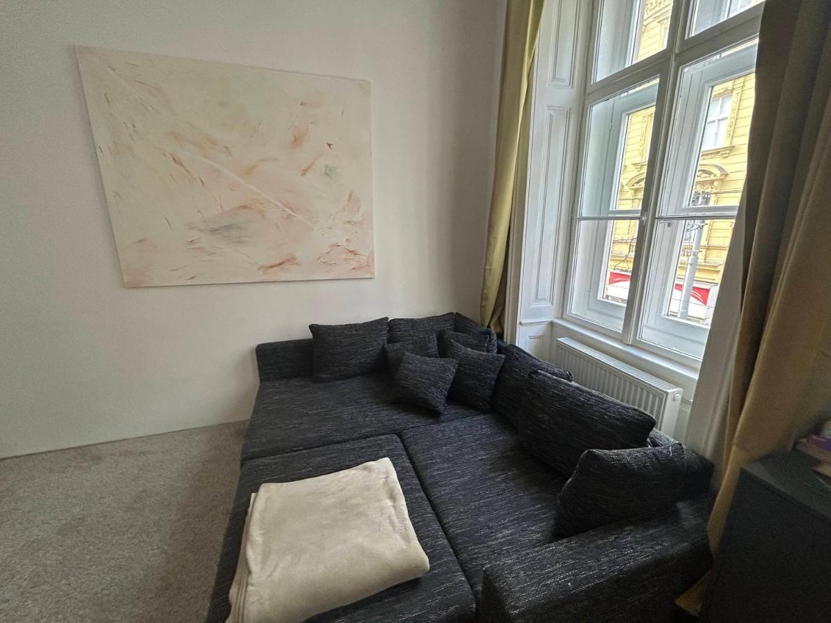 Casa Radetzky Homestay Vienna