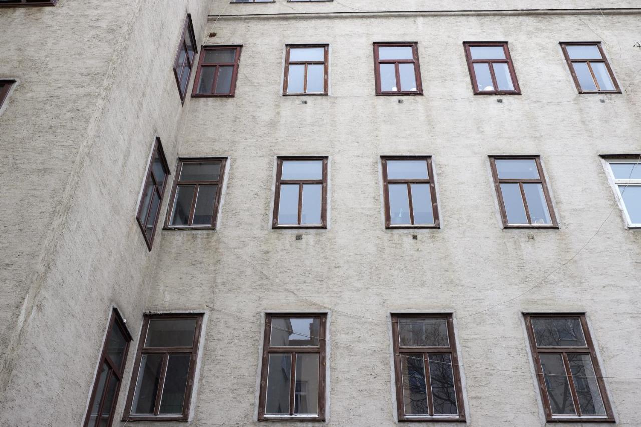 Close To Metro Iii Apartment Vienna