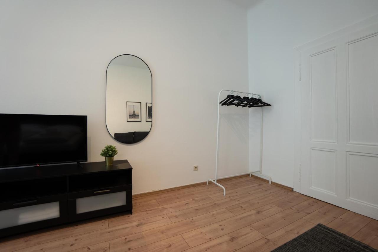 Lovely 1-bedroom Next To Praterstern Apartment